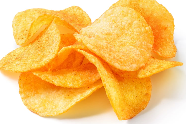 highly processed foods like chips should be avoided for better thyroid health